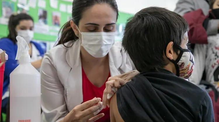 Río Negro inicia la vacunación contra COVID-19 a niñas y niños desde los 6 meses