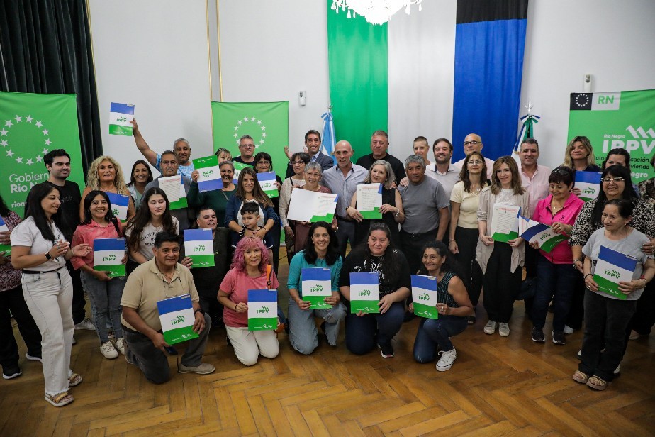 El IPPV entreg� 25 escrituras en Viedma y marc� un r�cord hist�rico